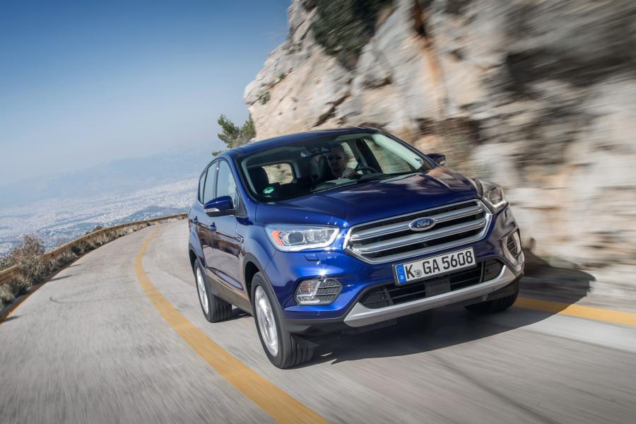  Ford Kuga Titanium 2016 года  (фото 11 из 28)